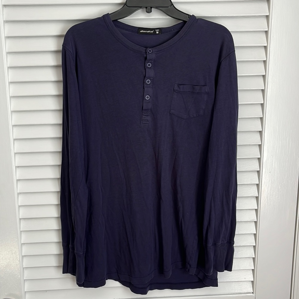 Y2K Alternative Henley Long Sleeve Pocket Tee Shirt in Navy Blue